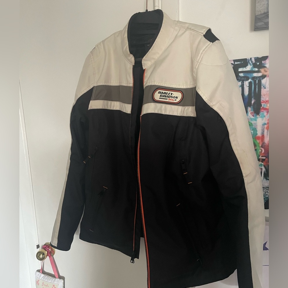Womans xl tall Harley Davidson jacket